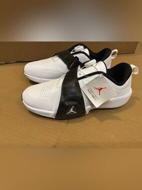 Nike Jordan Air Rev White Black Athletic Golf Shoes FV6338-103 Men's Size 9